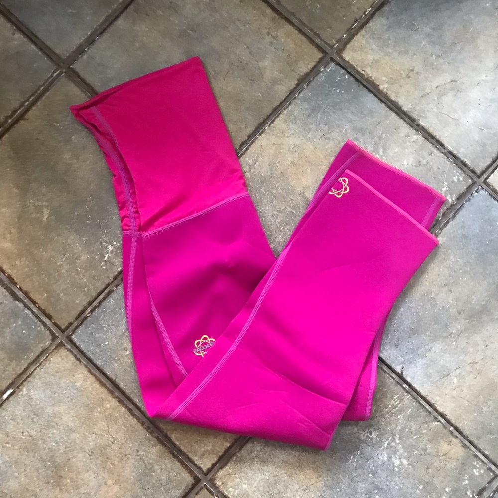 Zaggora high rise hot pants Capri
